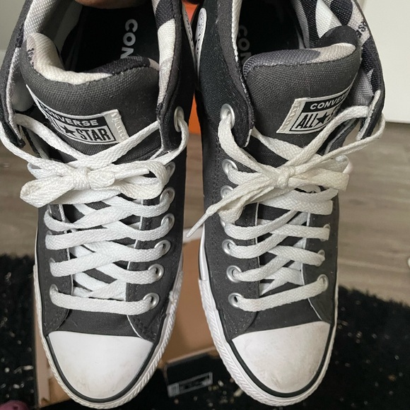Converse Mid-Top‼️ - Picture 8 of 10